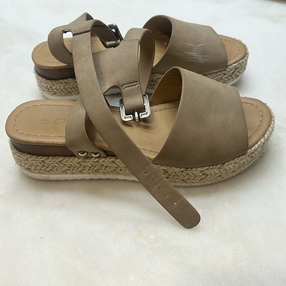 Youth SODA sandals
